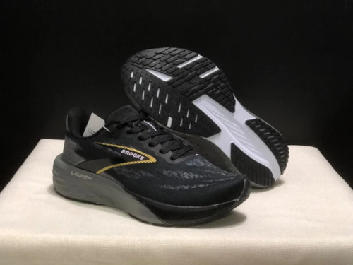 کتونی بروکس لانچ 11 مسترکوالیتی /Brooks Launch 11/سایز 40 الی 45/فروش عمده و تک