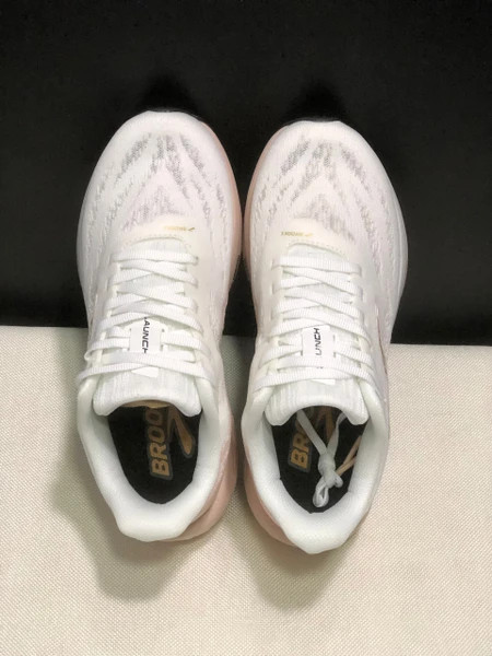 کتونی بروکس لانچ 11 مسترکوالیتی /Brooks Launch 11/سایز 40 الی 45/فروش عمده و تک