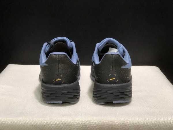 کتونی بروکس لانچ 11 مسترکوالیتی /Brooks Launch 11/سایز 40 الی 45/فروش عمده و تک