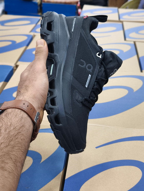 کتونی آن رانینگ گورتکس ضد آب | سایز ۴۰ الی ۴۵ | On Running Cloud tech phase Gore Tex کپی