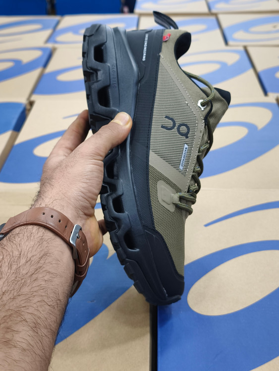 کتونی آن رانینگ گورتکس ضد آب | سایز ۴۰ الی ۴۵ | On Running Cloud tech phase Gore Tex