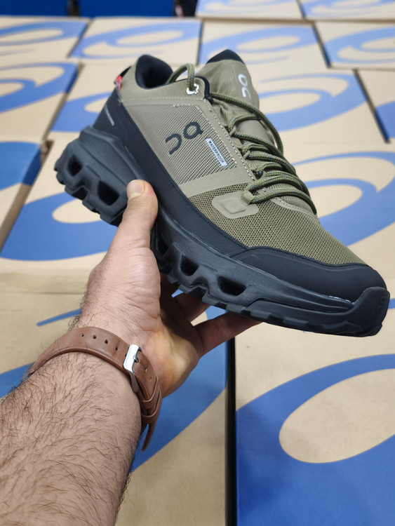 کتونی آن رانینگ گورتکس ضد آب | سایز ۴۰ الی ۴۵ | On Running Cloud tech phase Gore Tex