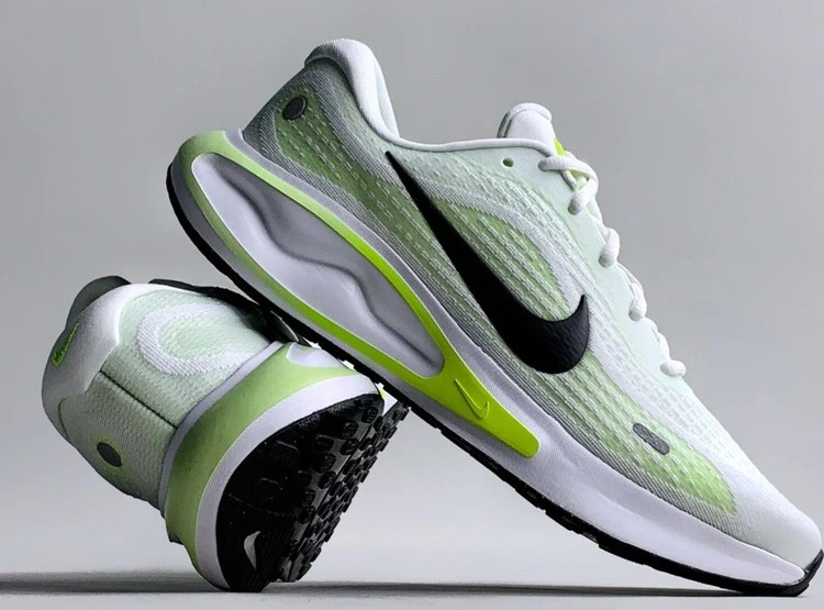 کتونی نایک جورنی ران مسترکوالیتی /سایز 40 الی 45/Nike Journey Run/فروش عمده و تک