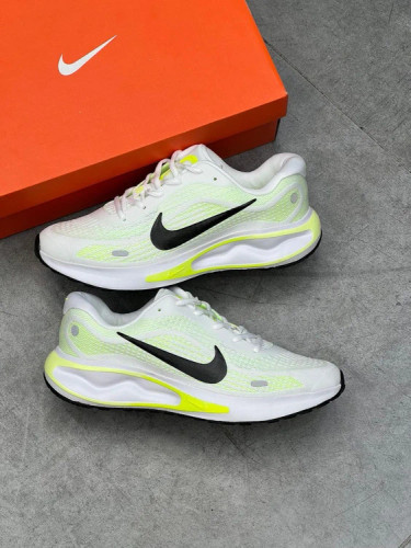 کتونی نایک جورنی ران مسترکوالیتی /سایز 40 الی 45/Nike Journey Run/فروش عمده و تک