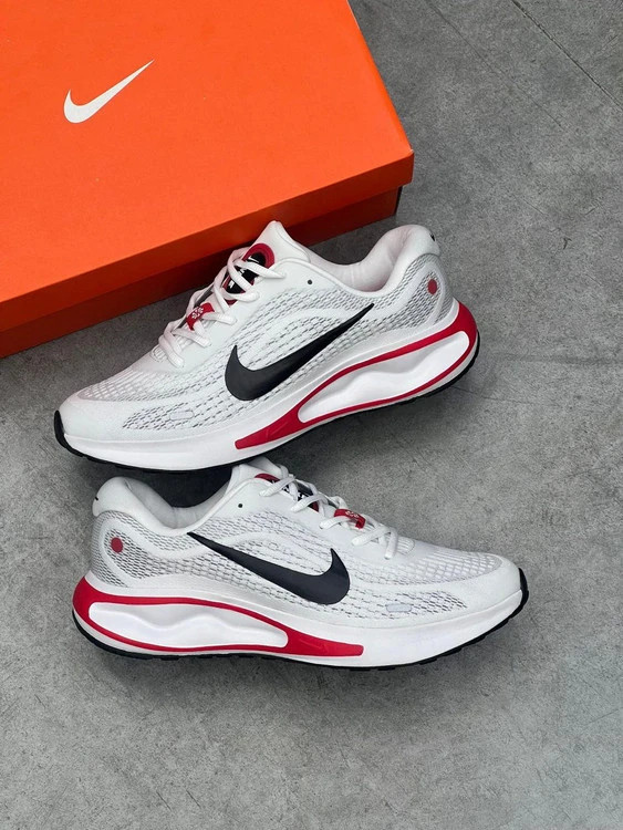 کتونی نایک جورنی ران مسترکوالیتی /سایز 40 الی 45/Nike Journey Run/فروش عمده و تک