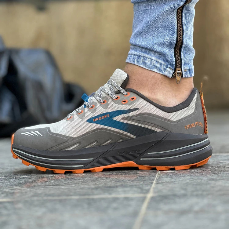 کتونی بروکس کاسکادیا 16 مسترکوالیتی /سایز 40 تا 45/Brooks Cascadia 16/فروش عمده و تک