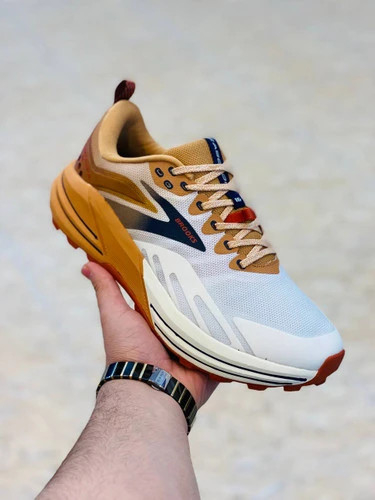 کتونی بروکس کاسکادیا 16 مسترکوالیتی /سایز 40 تا 45/Brooks Cascadia 16/فروش عمده و تک