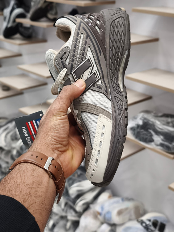 کتونی نیوبالانس 1906 مسترکوالیتی /سایز 38 الی 45/New Balance 1906/فروش عمده و تک