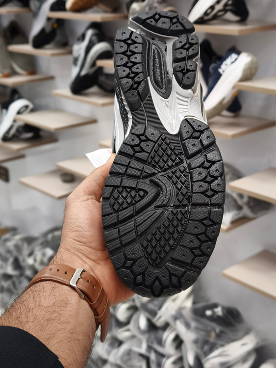 کتونی نیوبالانس 1906 مسترکوالیتی /سایز 38 الی 45/New Balance 1906/فروش عمده و تک