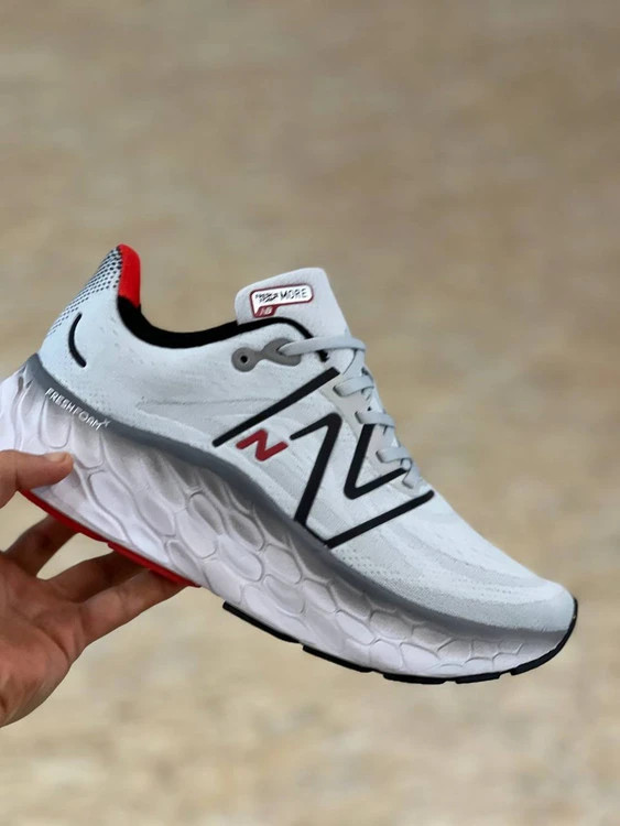 کتونی نیوبالانس فرش فوم مسترکوالیتی /New Balance Fresh Foam/سایز 40 الی 45/فروش عمده و تک