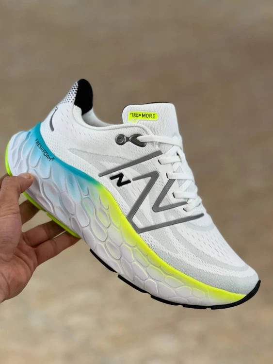 کتونی نیوبالانس فرش فوم مسترکوالیتی /New Balance Fresh Foam/سایز 40 الی 45/فروش عمده و تک
