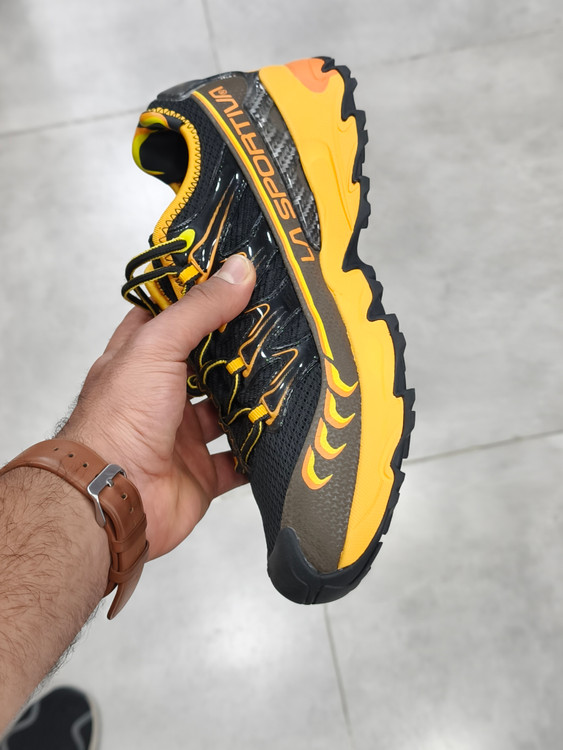 کتونی طبیعت گردی لسپورتیوا آکاشا ساخت ایتالیا | سایز ۴۰ الی ۴۵ | La Sportiva Akasha