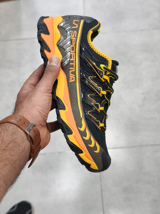 کتونی طبیعت گردی لسپورتیوا آکاشا ساخت ایتالیا | سایز ۴۰ الی ۴۵ | La Sportiva Akasha