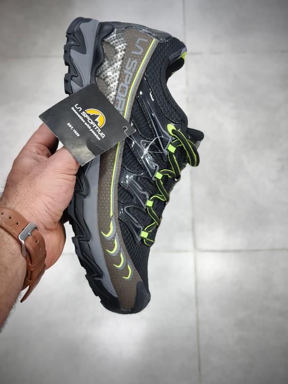 کتونی طبیعت گردی لا سپورتیوا آکاشا ساخت ایتالیا | سایز ۴۰ الی ۴۵ | La Sportiva Akasha