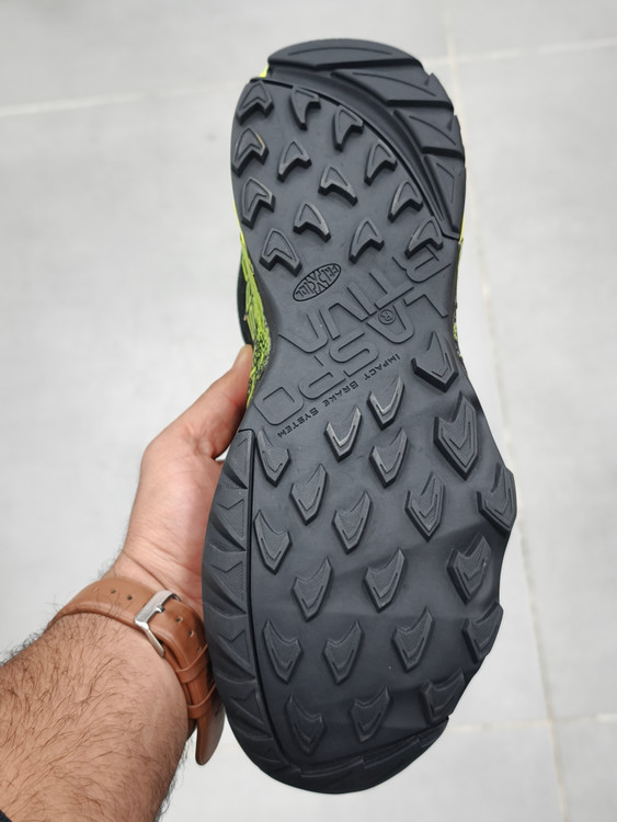 کتونی طبیعت گردی لا سپورتیوا آکاشا ساخت ایتالیا | سایز ۴۰ الی ۴۵ | La Sportiva Akasha