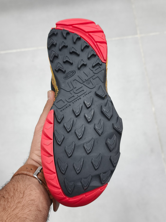 کتونی طبیعت گردی لا سپورتیوا آکاشا ساخت ایتالیا | سایز ۴۰ الی ۴۵ | La Sportiva Akasha