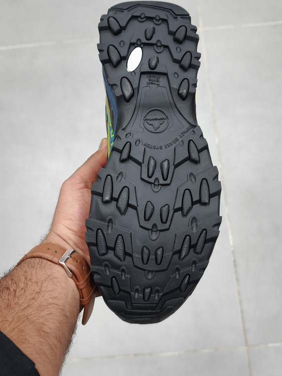 کتونی طبیعت گردی لا سپورتیوا آکاشا ساخت ایتالیا | سایز ۴۰ الی ۴۵ | La Sportiva Akasha