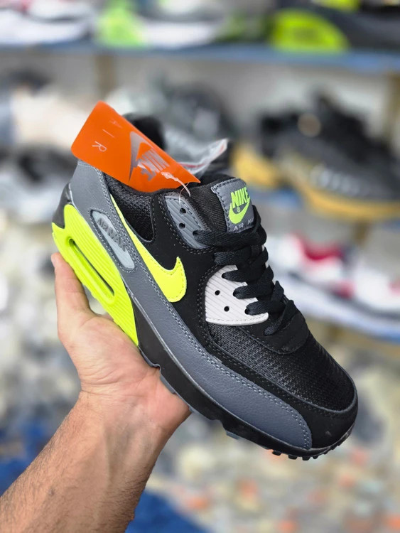 کتونی نایک ایرمکس 90 مسترکوالیتی / سایز 40 الی 45 /Nike Air Max 90 / فروش عمده و تک
