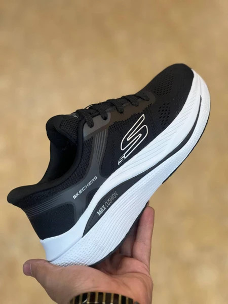 کفش طبی اسکیچرز مسترکوالیتی /سایز 40 الی 45/Skechers Max Cushioning Terminus