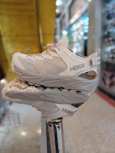 صندل هوکا هوپارا 2 مسترکوالیتی /Hoka Hopara 2/سایز40 الی 45/ فروش عمده و تک