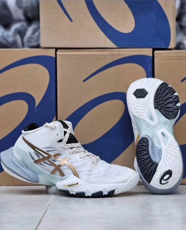 کتونی اسیکس متارایز مسترکوالیتی / مناسب ورزش های سالنی والیبال، هندبال، بسکتبال و.../سایز 40 الی 45/Asics Metarise/ فروش عمده و تک