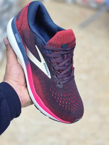 کتونی بروکس گاست 16 مسترکوالیتی /Brooks Ghost 16/سایز 40 الی 45/فروش عمده و تک