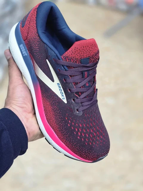 کتونی بروکس گاست 16 مسترکوالیتی /Brooks Ghost 16/سایز 40 الی 45/فروش عمده و تک