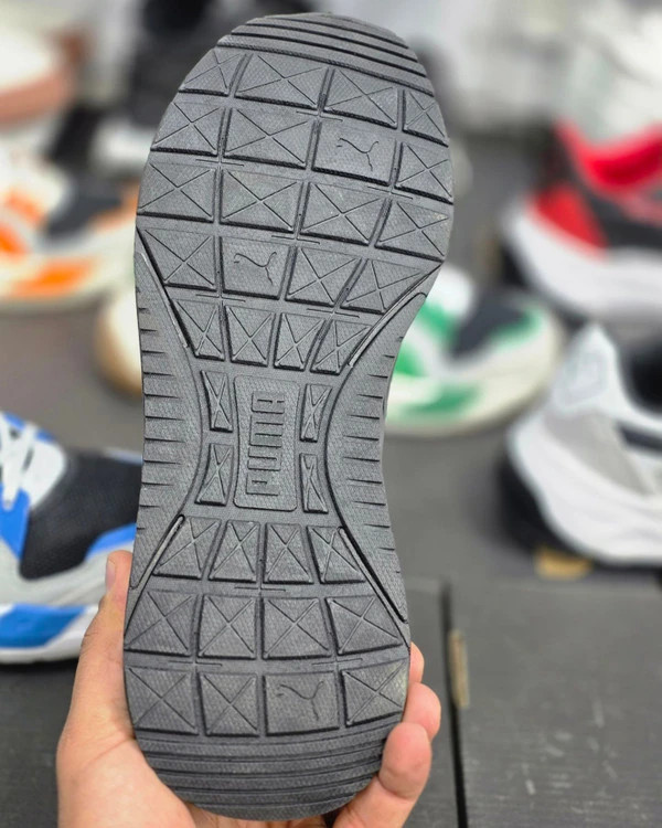 کتونی پوما ترینیتی 2 مسترکوالیتی /Puma Trinity 2/سایز 40 الی 45/فروش عمده و تک