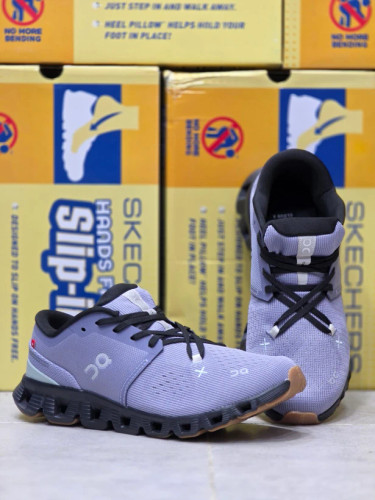 کتونی آن رانینگ کیوسی کلود ایکس 4 مسترکوالیتی/On Running QC Cloud X 4/سایز 40 الی 45/فروش عمده و تک