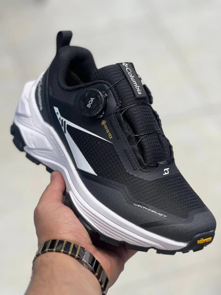 کتونی کلمبیا / بند دیسکی و ضدآب/سایز 40 الی 45/Columbia OutDry/ فروش عمده و تک