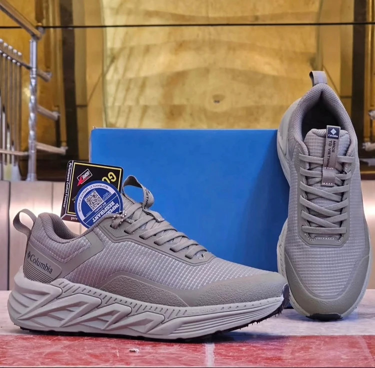 کتونی طبیعت گردی کلمبیا ضدآب/سایز 40 الی 45/Columbia GORE-TEX/ فروش عمده و تک