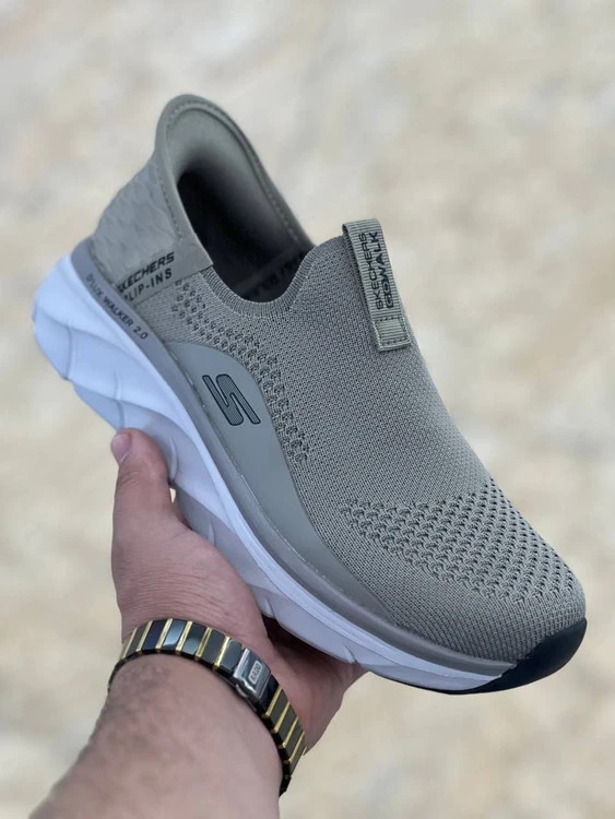 کتونی اسکیچرز مسترکوالیتی و طبی /سایز 40 الی 45/Skechers Go Walk Max Cushioning/ فروش عمده و تک