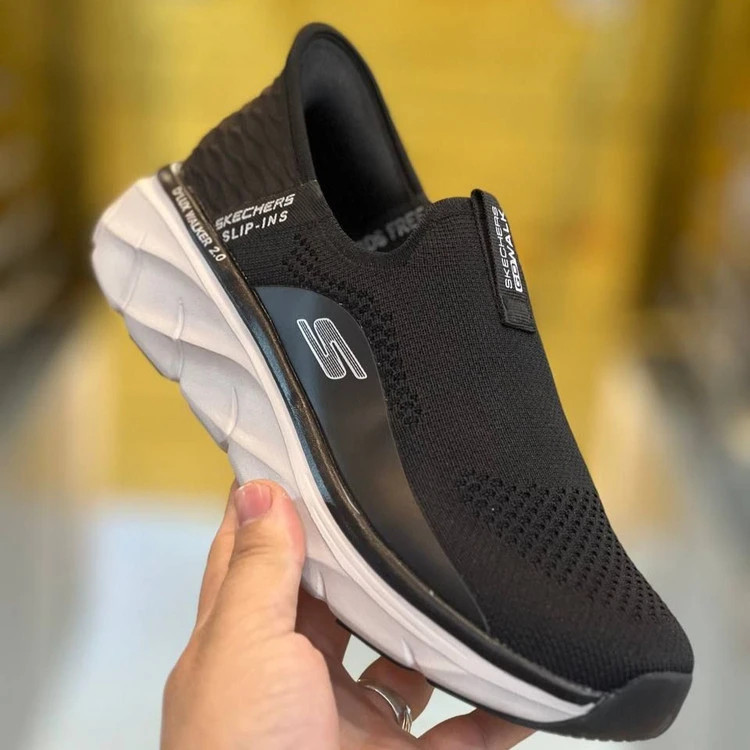 کتونی اسکیچرز مسترکوالیتی و طبی /سایز 40 الی 45/Skechers Go Walk Max Cushioning/ فروش عمده و تک