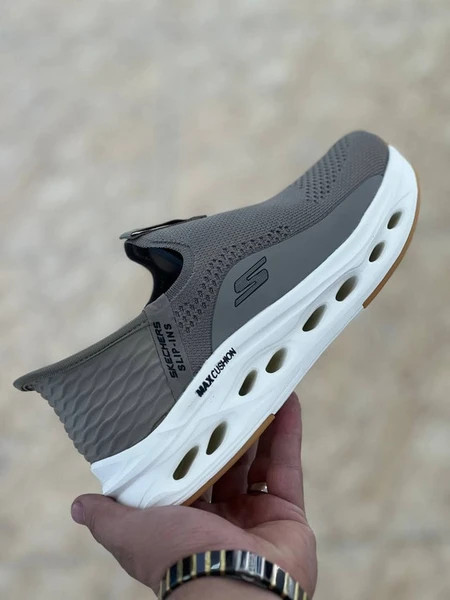 کتونی اسکیچرز مسترکوالیتی و طبی /سایز 40 الی 45/Skechers Go Walk Max Cushioning/ فروش عمده و تک