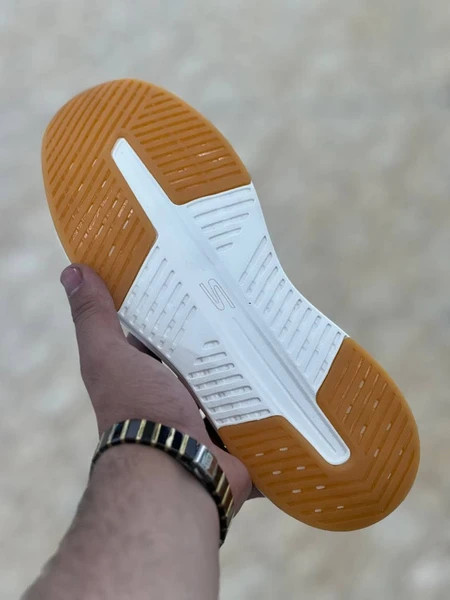 کتونی اسکیچرز مسترکوالیتی و طبی /سایز 40 الی 45/Skechers Go Walk Max Cushioning/ فروش عمده و تک