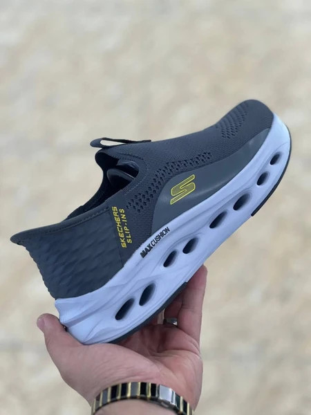 کتونی اسکیچرز مسترکوالیتی و طبی /سایز 40 الی 45/Skechers Go Walk Max Cushioning/ فروش عمده و تک