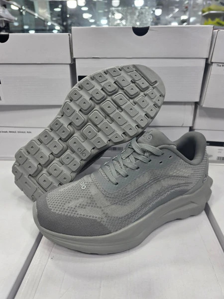 کتونی الو رانر مسترکوالیتی / سایز 40 الی 45 / Alo Runner / فروش عمده و تک