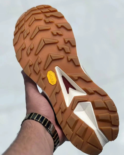 کتونی هوکا اسکای لاین گورتکس مسترکوالیتی/Hoka Skyline-Float X Gore-Tex/سایز 40 الی 45/فروش عمده و تک