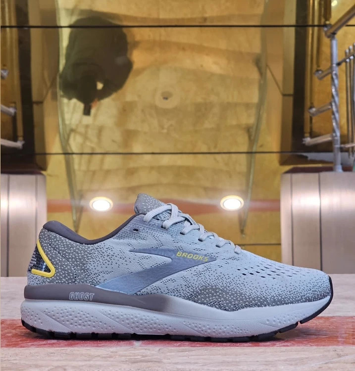 کتونی بروکس گاست 15 مسترکوالیتی /Brooks Ghost 15/سایز 40 الی 45/فروش عمده و تک