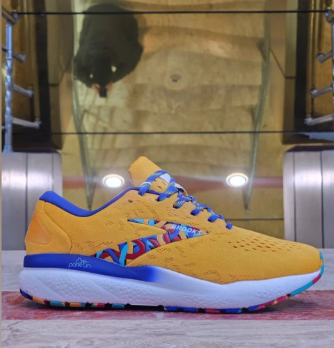 کتونی بروکس گاست 15 مسترکوالیتی /Brooks Ghost 15/سایز 40 الی 45/فروش عمده و تک