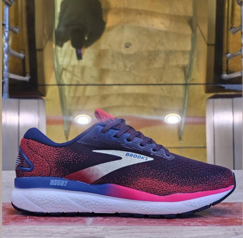 کتونی بروکس گاست 15 مسترکوالیتی /Brooks Ghost 15/سایز 40 الی 45/فروش عمده و تک