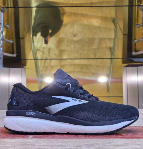 کتونی بروکس گاست 15 مسترکوالیتی /Brooks Ghost 15/سایز 40 الی 45/فروش عمده و تک