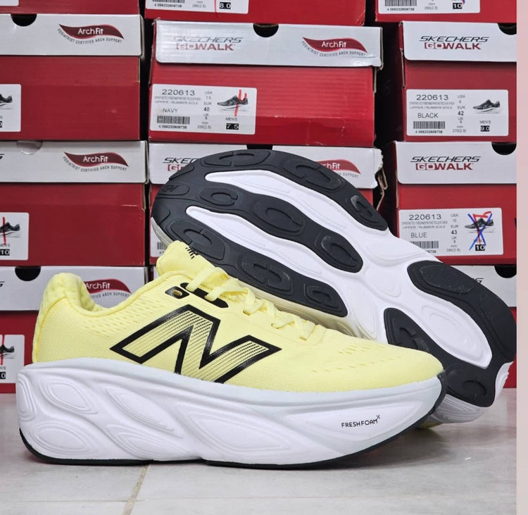 کتونی نیوبالانس فرش فوم مسترکوالیتی /New Balance Fresh Foam/سایز 40 الی 45/فروش عمده و تک