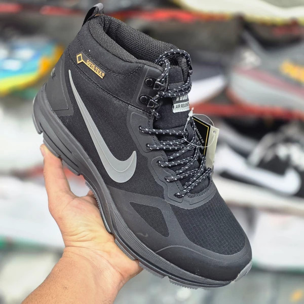 کتونی ساق دار نایک ایر زوم پگاسوس گورتکس مسترکوالیتی /سایز 40 الی 45/Nike Air Zoom Pegasus Gortex / فروش عمده و تک