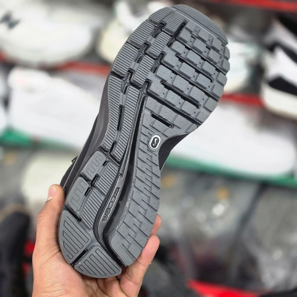 کتونی ساق دار نایک ایر زوم پگاسوس گورتکس مسترکوالیتی /سایز 40 الی 45/Nike Air Zoom Pegasus Gortex / فروش عمده و تک