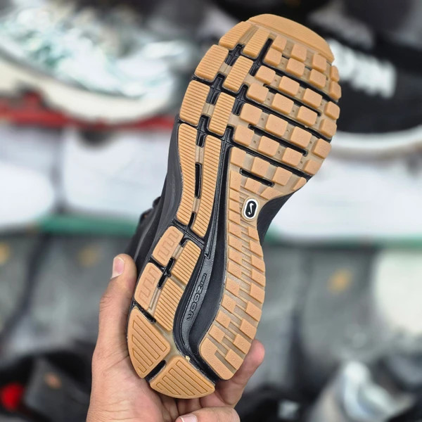 کتونی ساق دار نایک ایر زوم پگاسوس گورتکس مسترکوالیتی /سایز 40 الی 45/Nike Air Zoom Pegasus Gortex / فروش عمده و تک