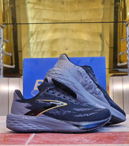 کتونی بروکس لانچ 11 مسترکوالیتی /Brooks Launch 11/سایز 40 الی 45/فروش عمده و تک