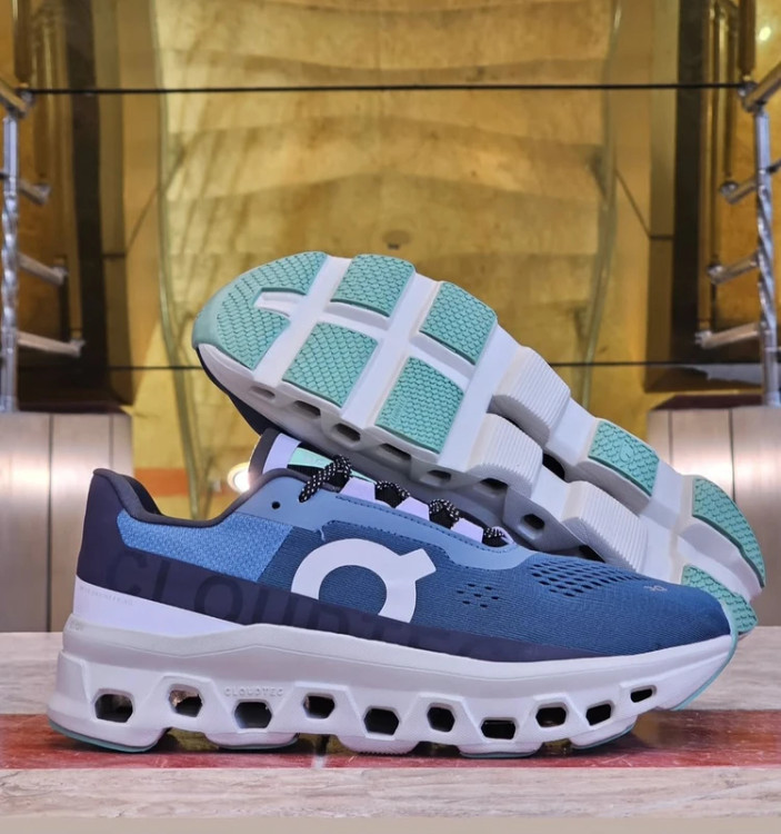 کتونی آن رانینگ کیوسی کلود مانستر مسترکوالیتی/On Runinng Cloudmonster/سایز 40 الی 45/فروش عمده و تک