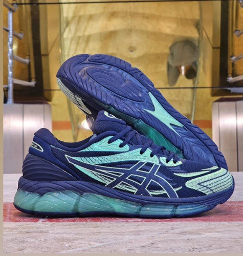 کتونی اسیکس ژل کوانتوم 180 مستر کوالیتی/سایز 40 الی 45/Asics GEL-Quantum 180/فروش عمده و تک