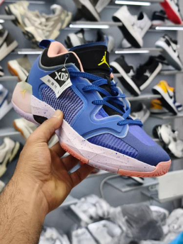 کتونی نایک ایر جردن ویتنامی /سایز 40 الی 45/Nike Air jordan/فروش عمده و تک